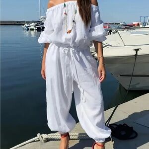 Elegant White Off-Shoulder Jumpsuit